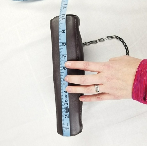 Brown Anne Klein Small Clutch With a Chain Strap - Picture 5 of 7